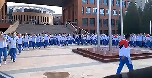 中國強推內蒙自治區漢語教學 蒙古國民眾抗議王毅到訪高喊「滾蛋」