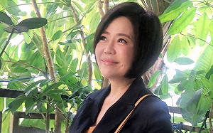 年輕爸「騎車前背嬰兒」于美人受父愛感動！網掀論戰：超級危險