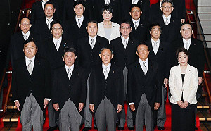 日菅內閣上任支持度贏安倍 川普遙賀：期待會面