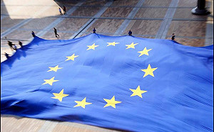 相信中國故意製病毒散播全球  調查：歐洲多國民眾對中國持負面印象