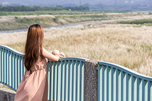 賞月、泡湯、拍甜根子草！台南3 1中秋節玩法正夯