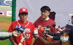 中職／王維中、廖任磊加盟　葉君璋：明年一軍表現可期