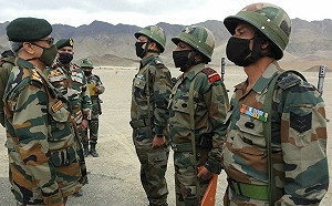 一觸即發！印度明告中國 LAC駐軍獲自衛開槍授權