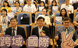 「閨密」入市府爭議翻版？ 陳其邁：尊重觀光局長用人權利