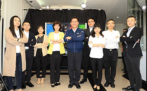 備戰史上最塞中秋！高公局臉書直播  7名播報員連假定時報路況