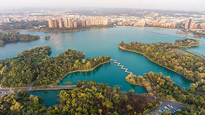 「微解封」首週末現人潮  高雄澄清湖開園6小時迎2000遊客