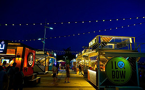夜騎單車尋找異國美食！台北可賞絕美夜色的9座河濱公園