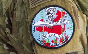 美國空軍臂章 罕見把中國地圖繡上死神鐮刀 警告意味濃厚