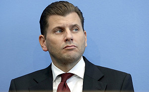 納粹再起？德國極右派發言人：可以射殺或用毒氣殺掉難民