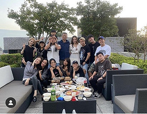 小鬼父親約烤肉 楊丞琳、許瑋甯均出席  獨缺峮峮