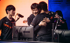 英雄聯盟世界賽》終極毒奶！3大賽評直指Knight是今年最強選手