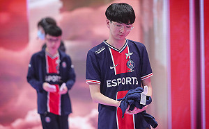 英雄聯盟世界賽》全面崩盤！PSG全場0擊殺慘敗RGE