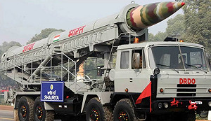 威懾中國！印度成功試射帶核彈頭新型飛彈