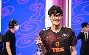英雄聯盟世界賽》超吸睛！FNC、TES五局大戰破240萬觀眾收看