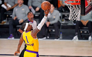 NBA／關鍵時刻連砍5分　「教皇」波普殺出助湖人聽牌