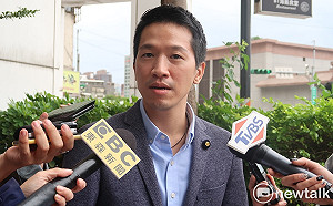 王定宇曾一怒辭中常委 何志偉酸:「長輩」捍衛他關心的人