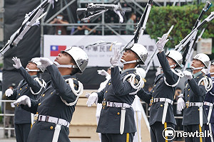 軍公教明年加薪有望 藍委：勿忘退休人員「正苦嚐物價高漲苦果」