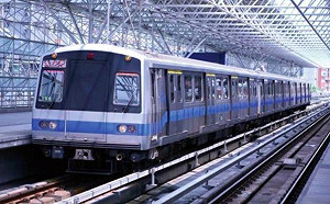 帶老婆搭捷運！醒來驚見「一畫面」心碎：感覺她不愛我