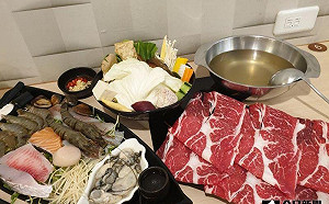 吃小火鍋必加點啥？老饕猛推「一神物」：湯頭好喝到升天