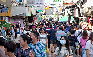 國慶煙火吸睛又吸金！單日50萬遊客湧入台南 帶至少10億觀光