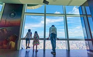 台北101觀景台慶重陽！每日開放101位60歲以上長者免費入場