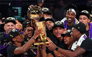 NBA／不急著辦封王遊行　湖人官方：等疫情減緩(影)