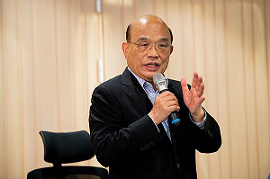 柯文哲暗諷「失智」 蘇揆:沒時間和心情注意哪個人講什麼