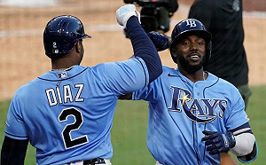 MLB／單局轟5分逆轉　光芒豪取3連勝美聯冠軍戰聽牌