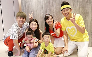 蔡桃貴圓夢！合體香蕉哥哥 網恐嚇：小心被吃掉