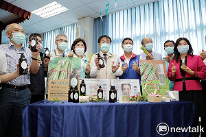 將軍蘆筍開發高附加價值保養品  黃偉哲盛讚「綠金蘆萃」