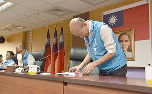 朋友全後悔罷免韓國瑜？  年輕人嗆「這事」：政府明顯卡他