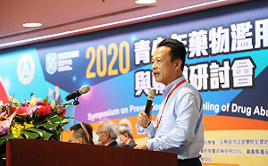 染毒年輕化  衛福部：學生染毒國中小佔33.9％