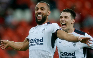 足球／連過3人50米超級遠射！傑拉德欽點最佳進球誕生(影)