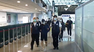 涉助港媒委託徵信跟拍香港學運人士 移民署遣返李彬豪