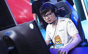 英雄聯盟世界賽》寫進歷史！SofM成首位登頂總決賽的越南選手