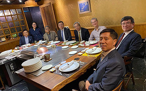 中時點名美大選「十大川粉」  水鏡八奇再次現身入列