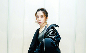 鄧紫棋揭耍大牌真相！自曝遭前東家精神虐待患憂鬱症