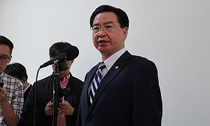 美大選將有交接期?吳釗燮立刻澄清:這是「如果」