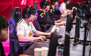 《英雄聯盟》輸不起？世界亞軍打野掛機遭扣薪一個月