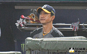 中職/兄弟土投上場被打爆 丘總:控球出很大問題