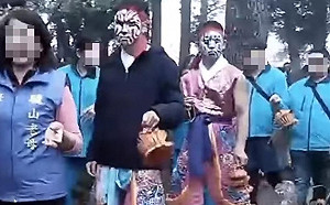 福壽山天池驚見八家將撒米作法 宮廟惹眾怒道歉了