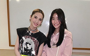 小S二女兒追星合照楊丞琳 「聽媽媽的話」選第一網笑翻