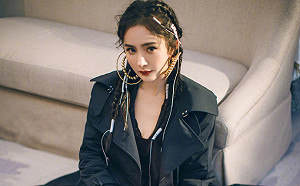 楊冪生圖太能打！吸睛細腿網驚嘆：好嚇人