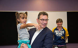 輝瑞宣布「武漢肺炎疫苗90%有效」CEO當天拋售自家股票賺1.62億