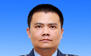 全面搶救失聯飛官蔣正志 海軍、海巡10餘艦艇8區塊搜尋