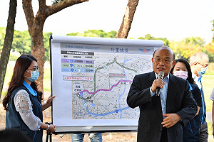 蘇貞昌視察高屏二快公路 支持國1連結國3 盼「一加一大於二」
