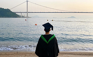 621包圍港警總案開庭 黃之鋒 周庭做好入獄準備