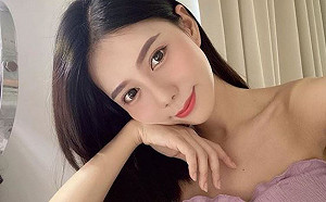 同行打臉！網美橫綱凱咪爆家家自解上衣