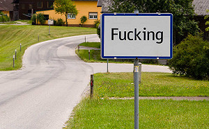 路牌老是被偷  奧地利「Fucking」村受夠嘲笑明年要改名
