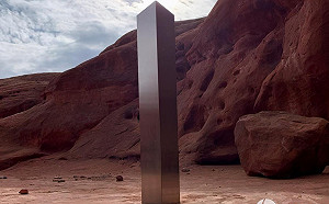 被外星人收回去了? 美國猶他州神秘金屬「巨石」離奇消失